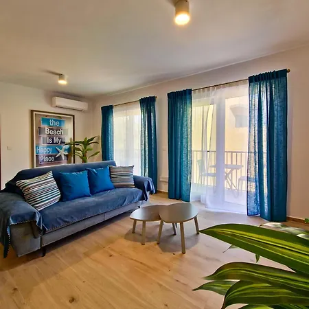 Appartement Coastal Bliss In Xlendi, Brend New