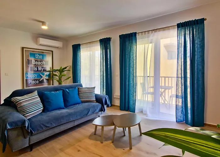 Apartment Coastal Bliss In Xlendi, Brend New